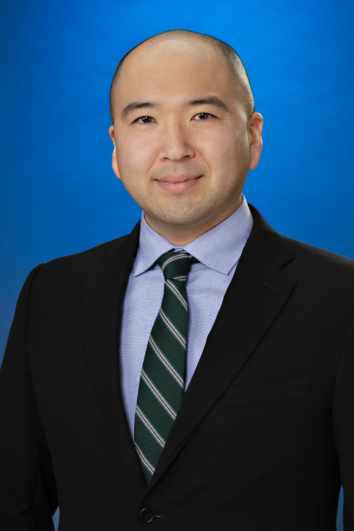 Eric W. Cha